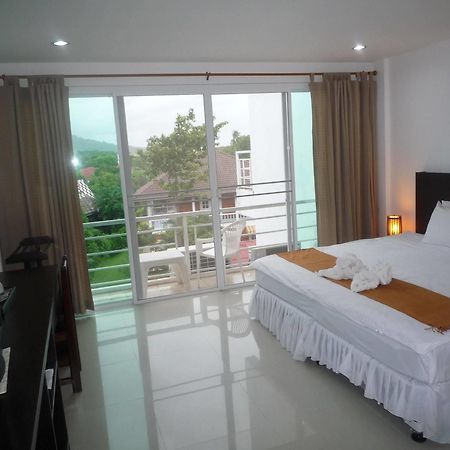 Baan Oui Phuket Guest House Nai Harn Eksteriør billede